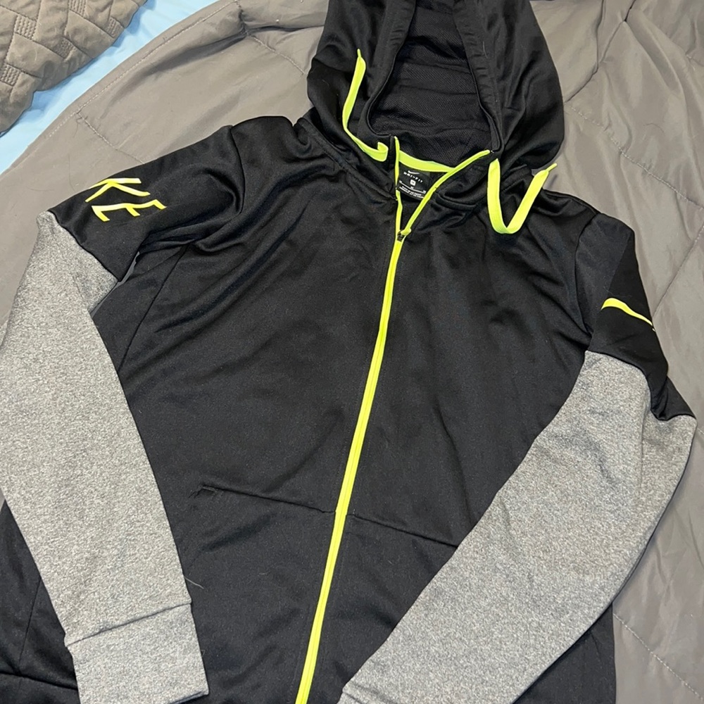 Nike Medium Cowl Neck Zip Up